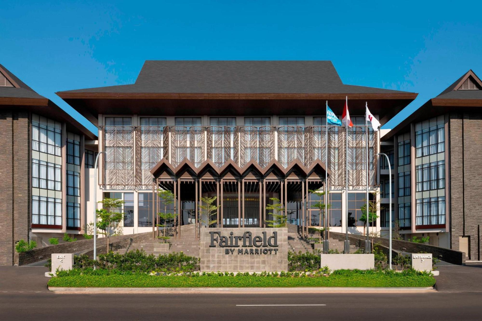 Hotel Fairfield By Marriott Belitung Tanjung Pandan Exterior foto