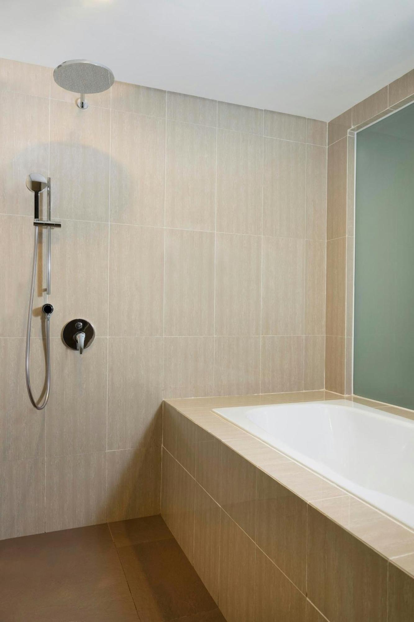 Hotel Fairfield By Marriott Belitung Tanjung Pandan Exterior foto